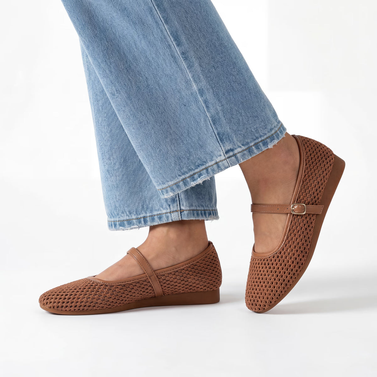 Breeze Square-toe Mary Janes (Linum）| Brown
