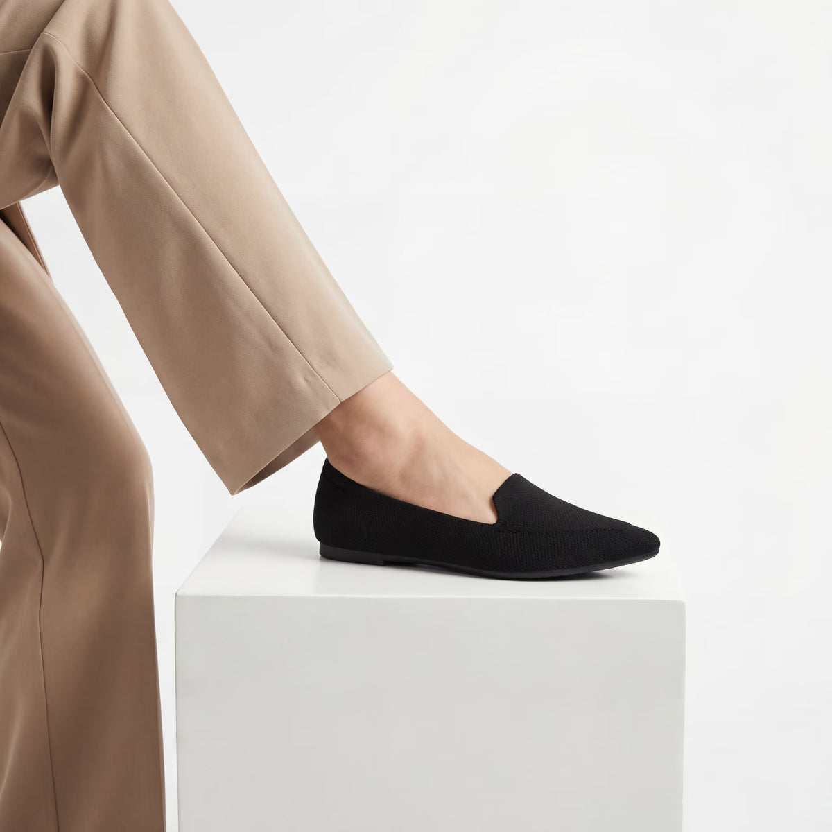 Meadow Point Loafers (Fern）| Black