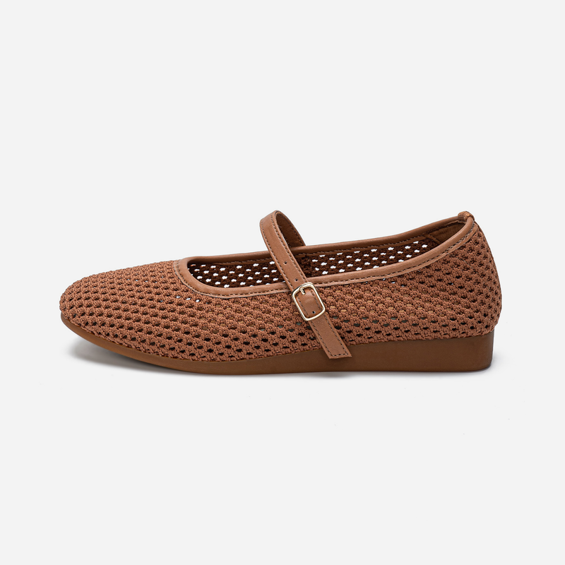 Breeze Mary Janes mit eckiger Kappe (Leinen)
