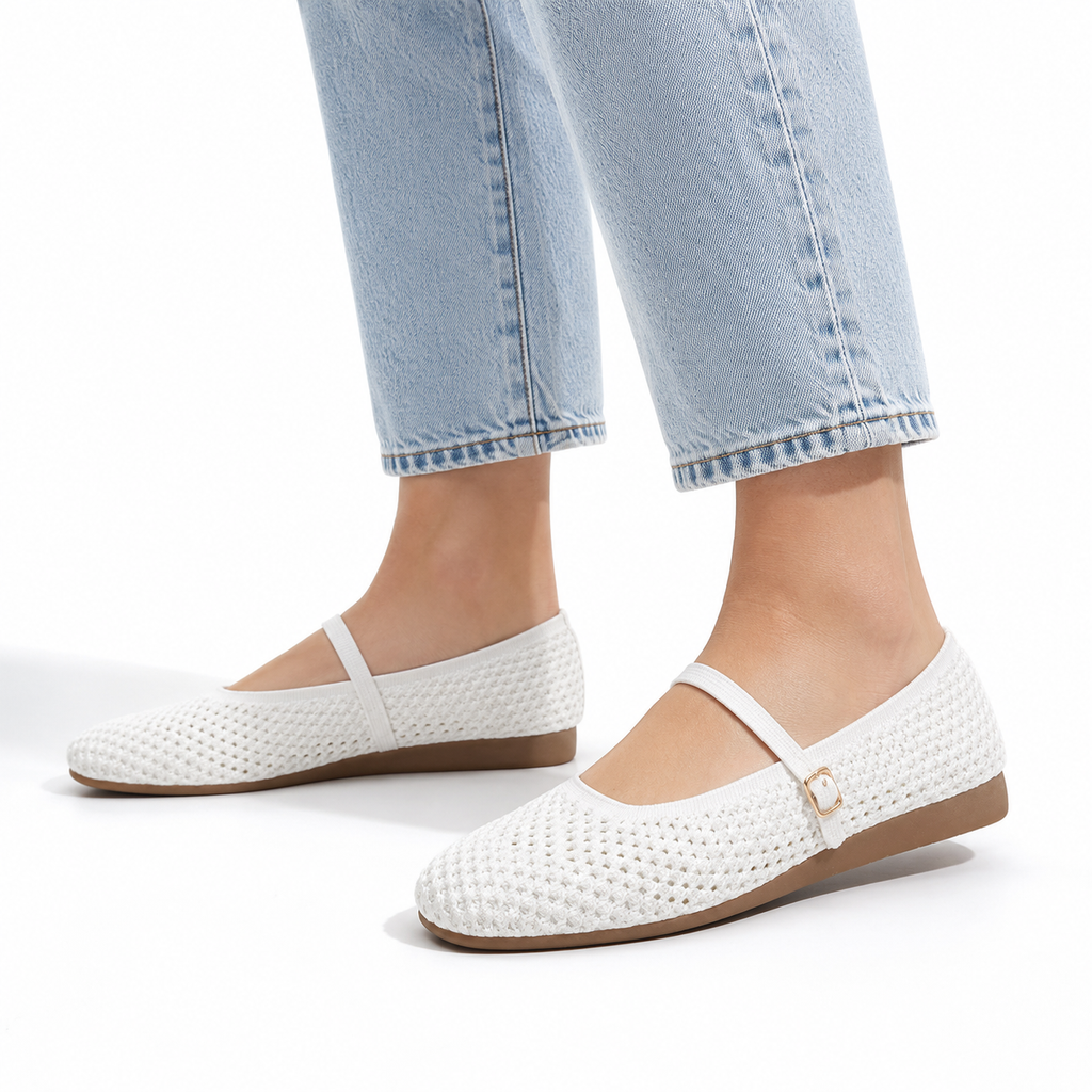 Breeze Square-toe Mary Janes (Alyssum) | White