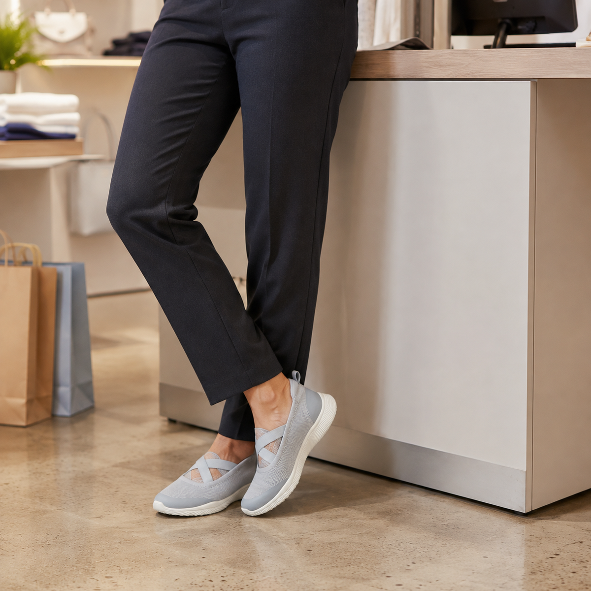 KONHILL comfortable walking shoes for retail and service work