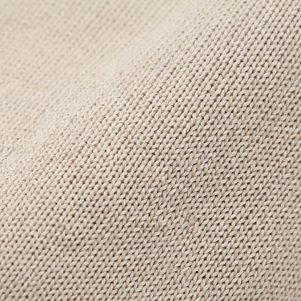 LIGHTWEIGHT KNIT