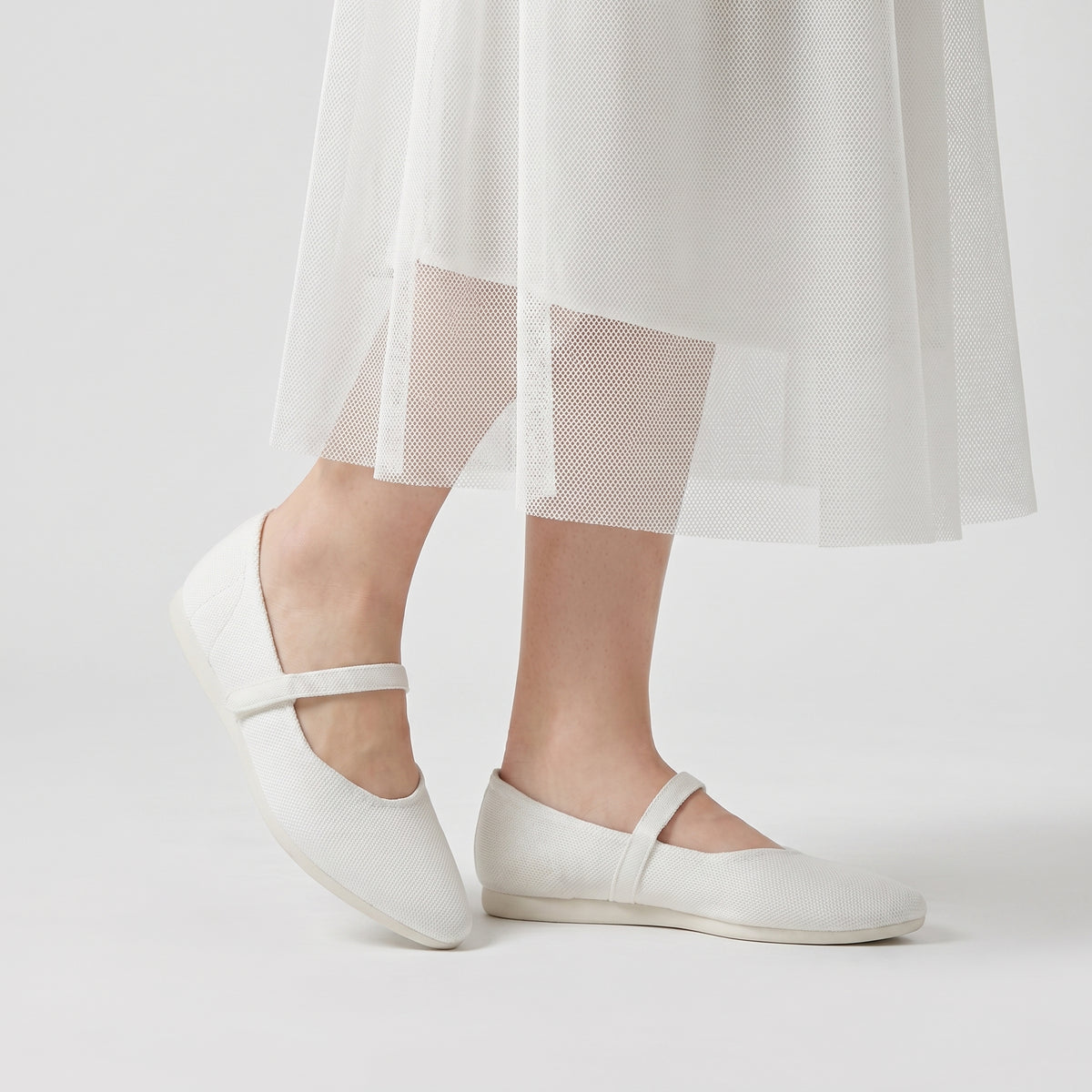 Meadow Almond Mary Jane (Lily）| White